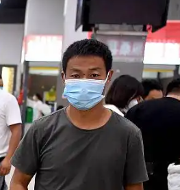 用户头像：张先生